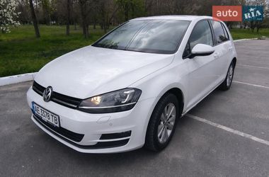 Хэтчбек Volkswagen Golf 2014 в Днепре