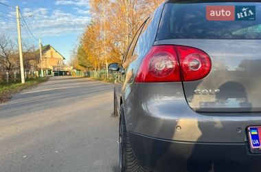 Хэтчбек Volkswagen Golf 2007 в Надворной