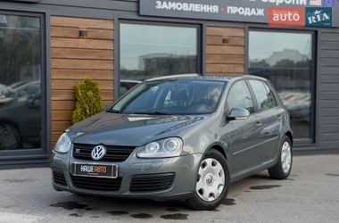 Хэтчбек Volkswagen Golf 2006 в Шептицькому