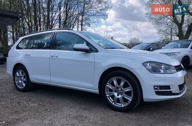 Універсал Volkswagen Golf 2016 в Івано-Франківську