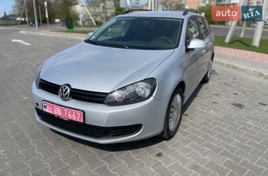 Універсал Volkswagen Golf 2013 в Луцьку