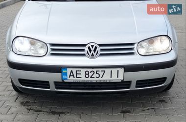 Універсал Volkswagen Golf 2002 в Дніпрі