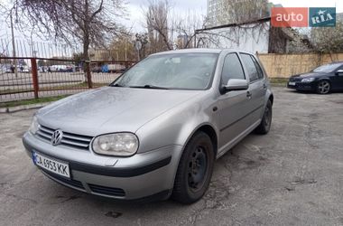 Хетчбек Volkswagen Golf 2002 в Черкасах