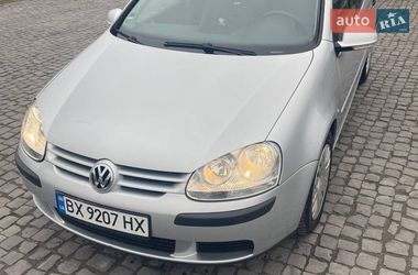 Хэтчбек Volkswagen Golf 2004 в Каменец-Подольском