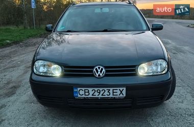 Универсал Volkswagen Golf 2002 в Нежине