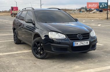 Универсал Volkswagen Golf 2009 в Ровно