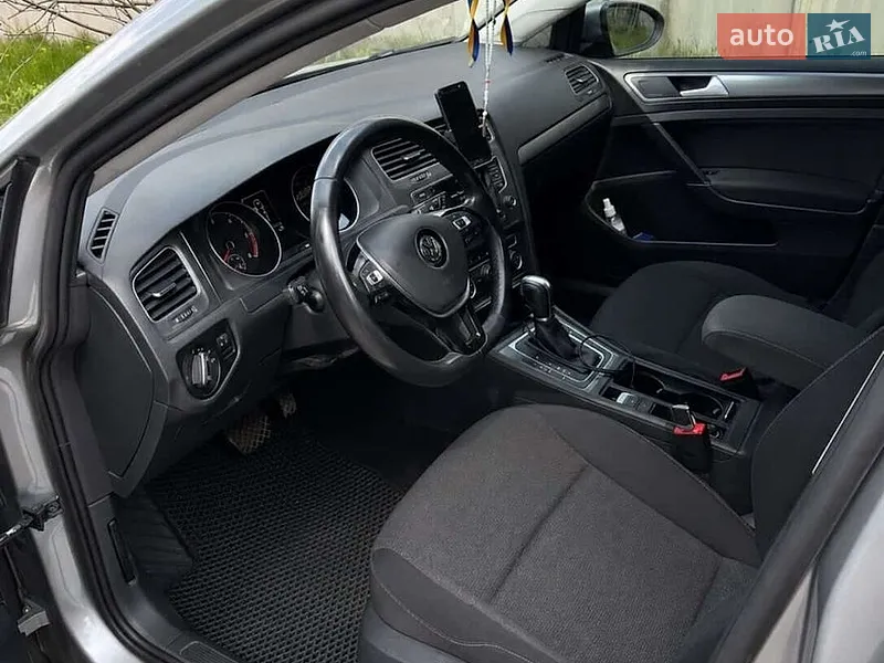 Volkswagen Golf 2015 VIN WVWZZZAUZGP503968 фото оголошення 2 з 45