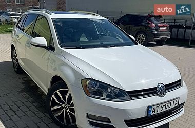 Универсал Volkswagen Golf 2015 в Ивано-Франковске