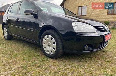 Хэтчбек Volkswagen Golf 2006 в Любешове