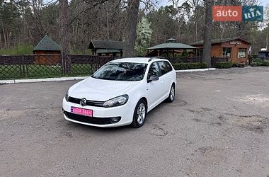 Універсал Volkswagen Golf 2012 в Луцьку