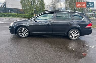 Універсал Volkswagen Golf 2009 в Луцьку