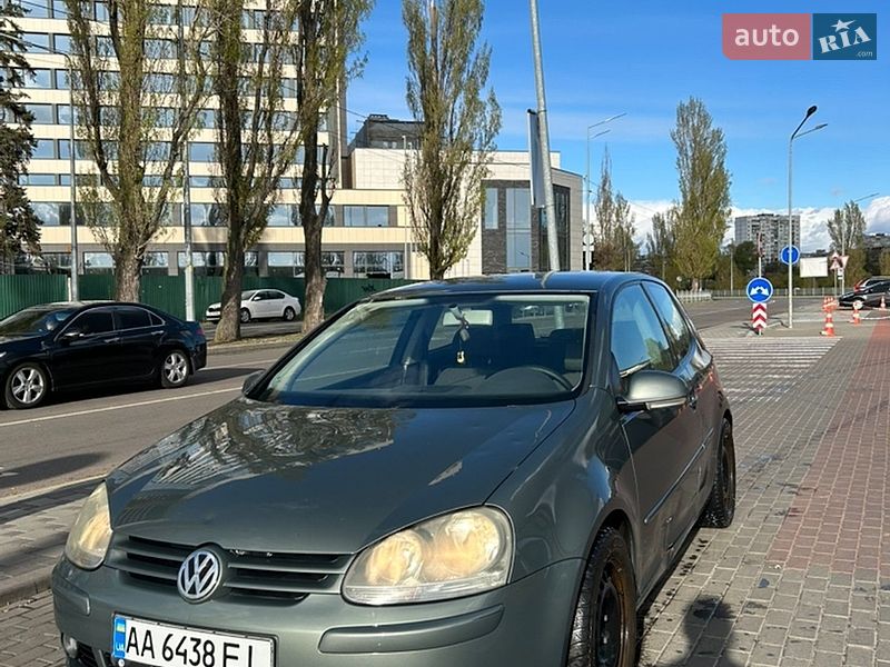 Volkswagen Golf 2003
