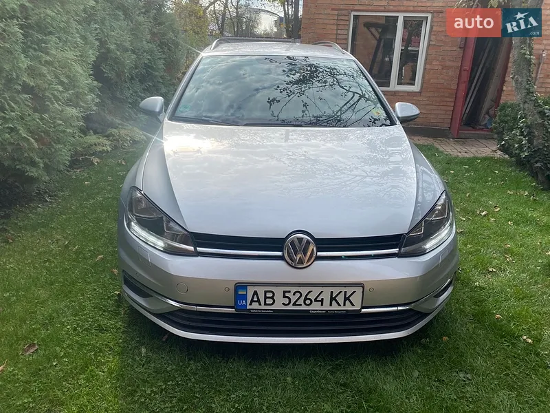 Volkswagen Golf 2019 VIN WVWZZZAUZKP541219 фото оголошення 9 з 63