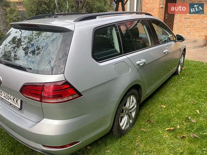 Volkswagen Golf 2019 VIN WVWZZZAUZKP541219 фото оголошення 6 з 63