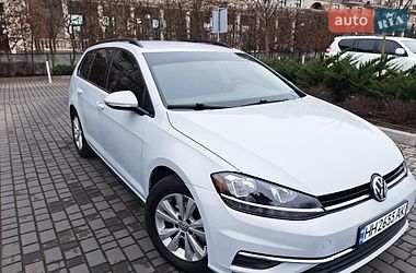 Универсал Volkswagen Golf 2017 в Одессе