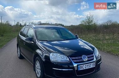 Универсал Volkswagen Golf 2008 в Городке