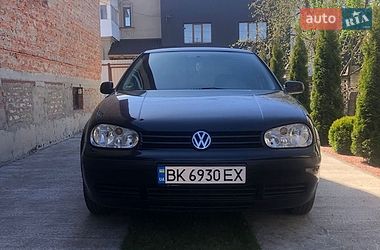 Хетчбек Volkswagen Golf 1999 в Рівному