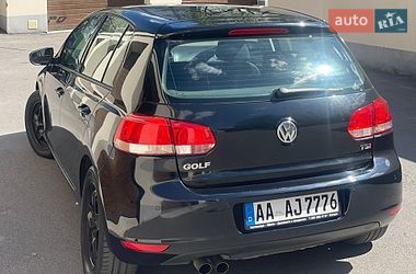 Хэтчбек Volkswagen Golf 2009 в Виннице