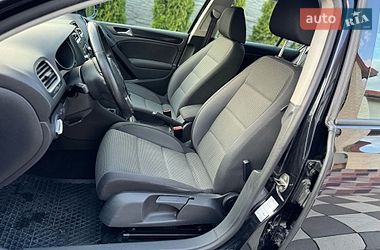 Хэтчбек Volkswagen Golf 2009 в Виннице
