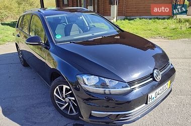 Універсал Volkswagen Golf 2018 в Дубні