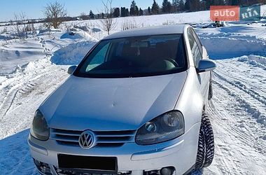 Хэтчбек Volkswagen Golf 2003 в Фастове