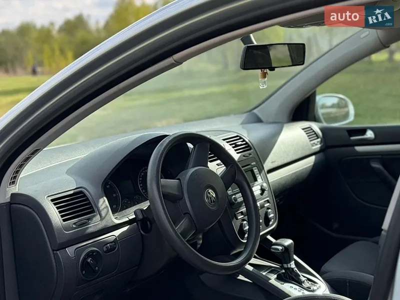 Volkswagen Golf 2005 VIN WVWZZZ1KZ5B106805 фото оголошення 6 з 47
