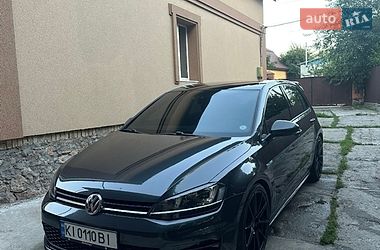 Хетчбек Volkswagen Golf 2014 в Києві