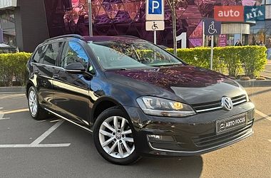 Універсал Volkswagen Golf 2015 в Києві
