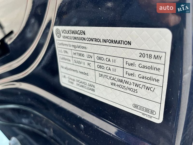 Хэтчбек Volkswagen Golf 2018 в Киеве