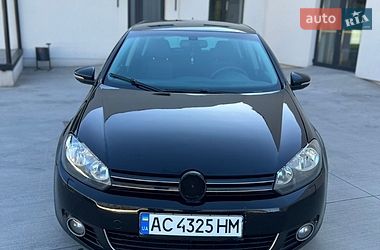 Хэтчбек Volkswagen Golf 2011 в Луцке