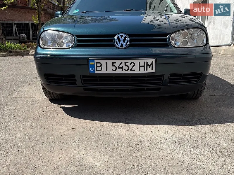 Volkswagen Golf