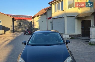 Хэтчбек Volkswagen Golf 2010 в Николаеве