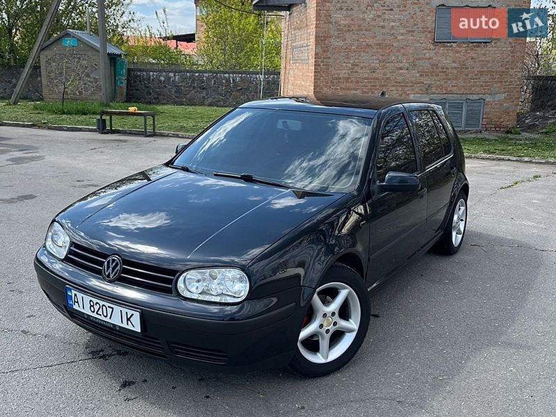 Volkswagen Golf 2000