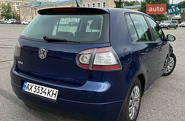 Хэтчбек Volkswagen Golf 2006 в Южном
