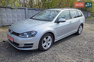 Універсал Volkswagen Golf 2015 в Луцьку