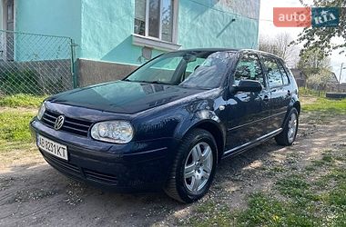 Хэтчбек Volkswagen Golf 2002 в Тульчине