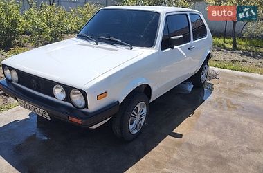 Хетчбек Volkswagen Golf 1981 в Веселиновому