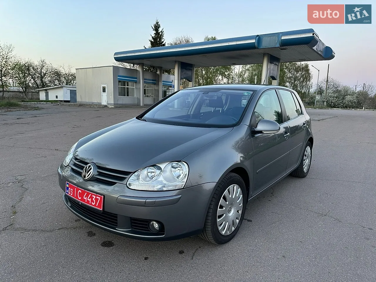 2010 Volkswagen Touran - мініатюра 66