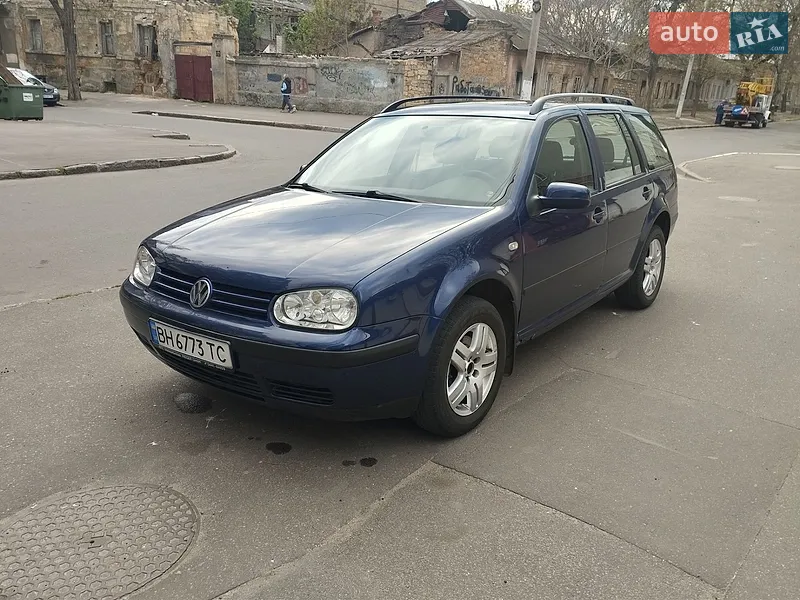 Volkswagen Golf