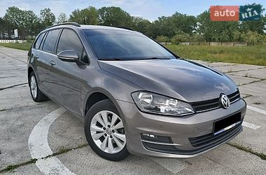 Хетчбек Volkswagen Golf 2015 в Одесі