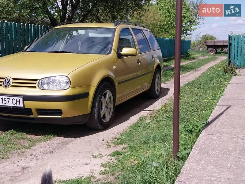 Volkswagen Golf