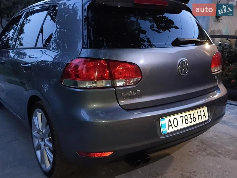 Volkswagen Golf