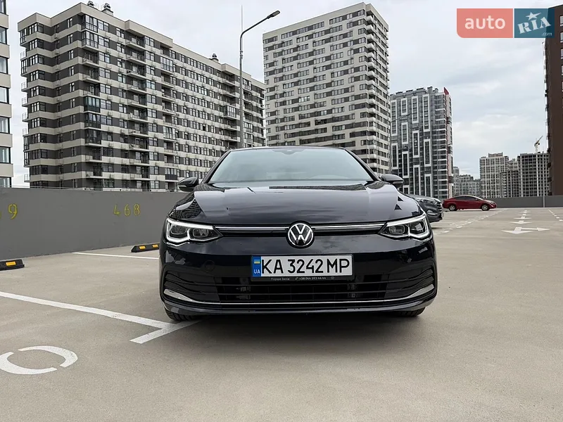 Volkswagen Golf 2023