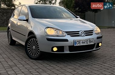 Хэтчбек Volkswagen Golf 2008 в Черновцах