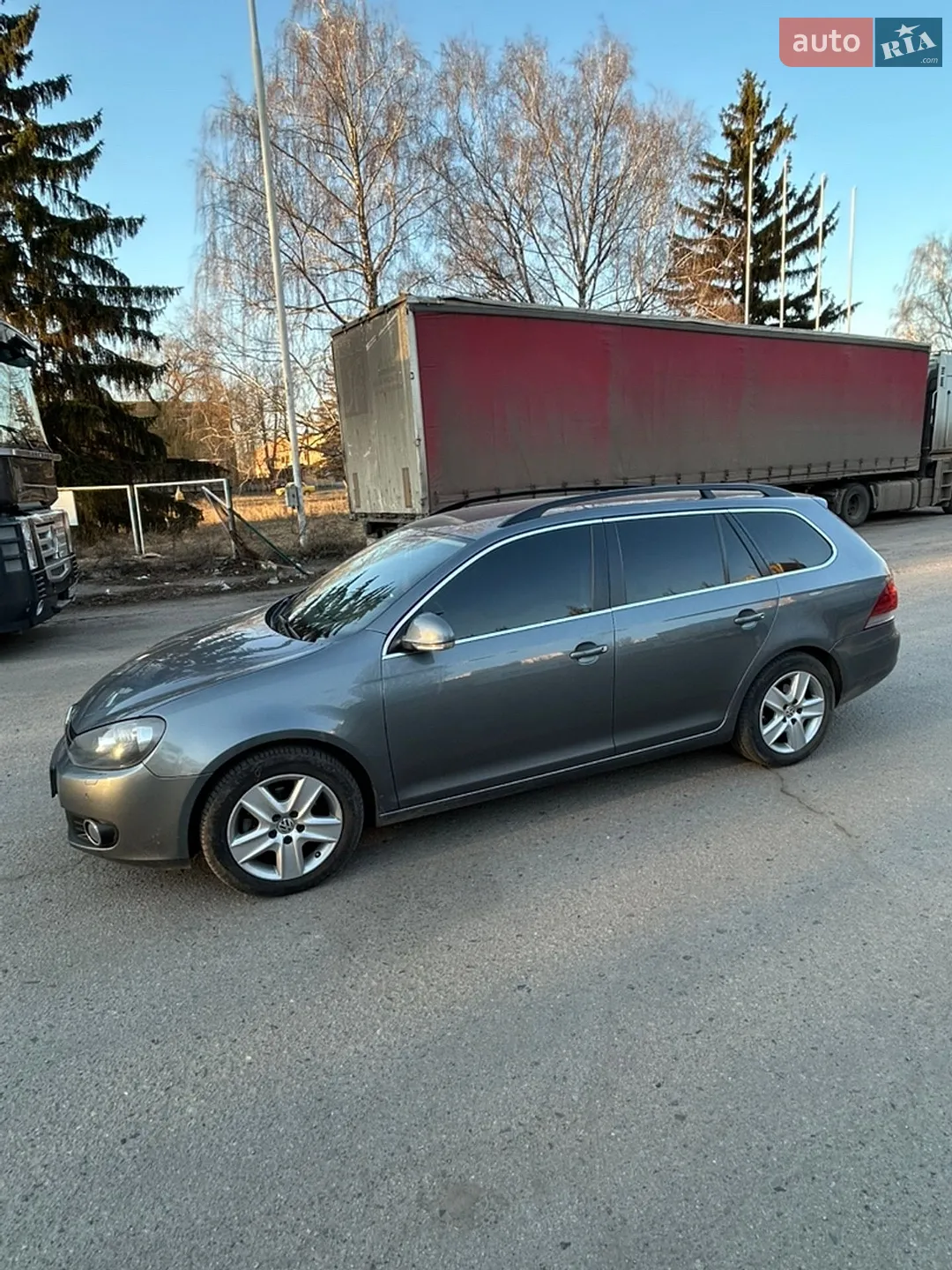 Volkswagen Golf 2010 VIN WVWZZZ1KZAM665988 фото оголошення 4 з 15
