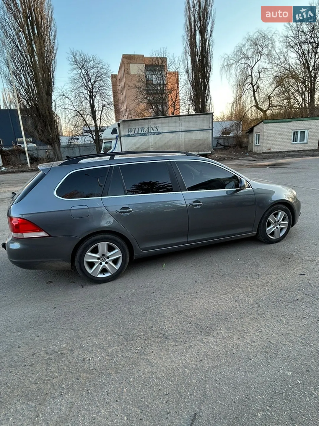 Volkswagen Golf 2010 VIN WVWZZZ1KZAM665988 фото оголошення 5 з 15