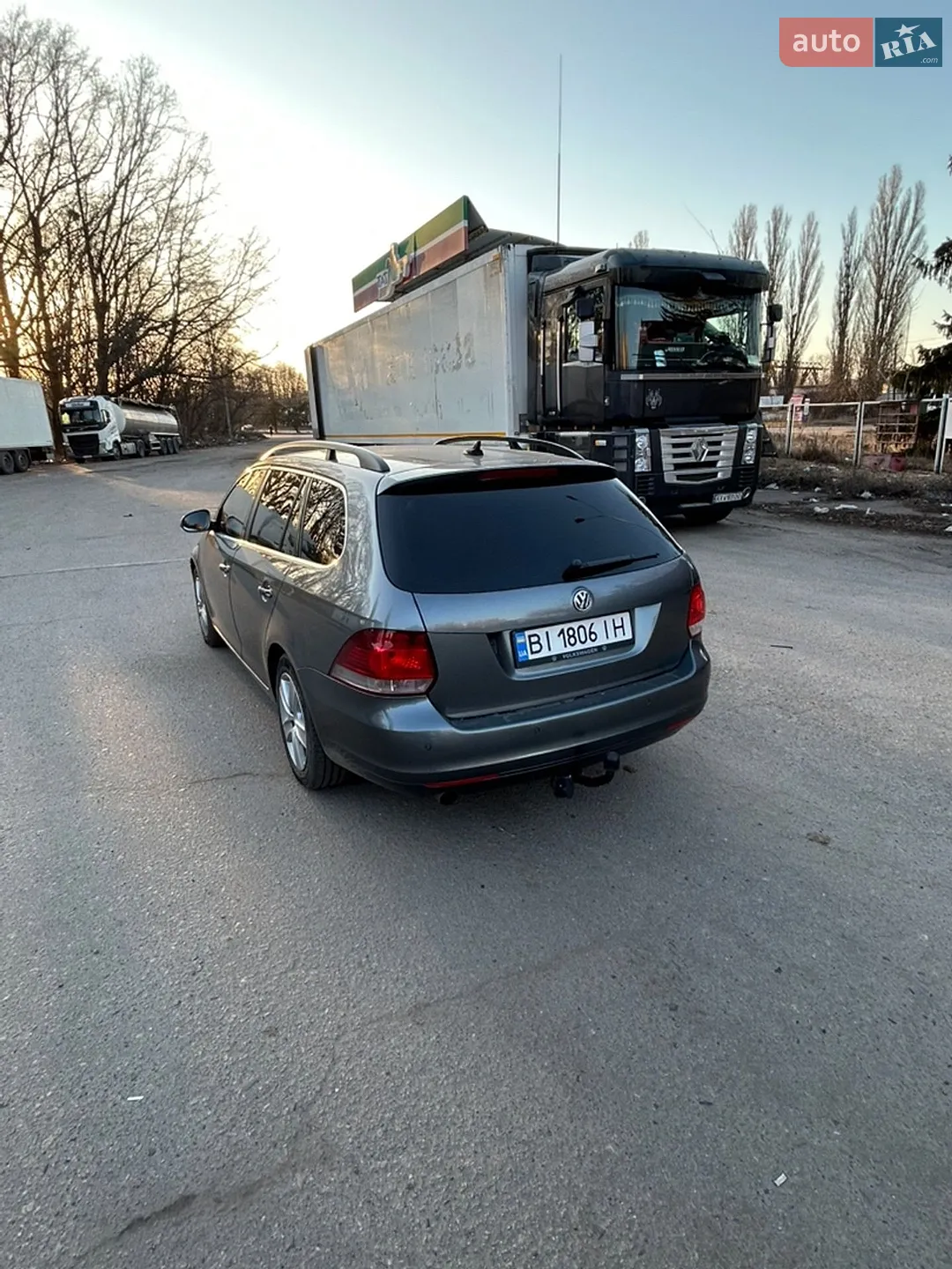 Volkswagen Golf 2010 VIN WVWZZZ1KZAM665988 фото оголошення 8 з 15