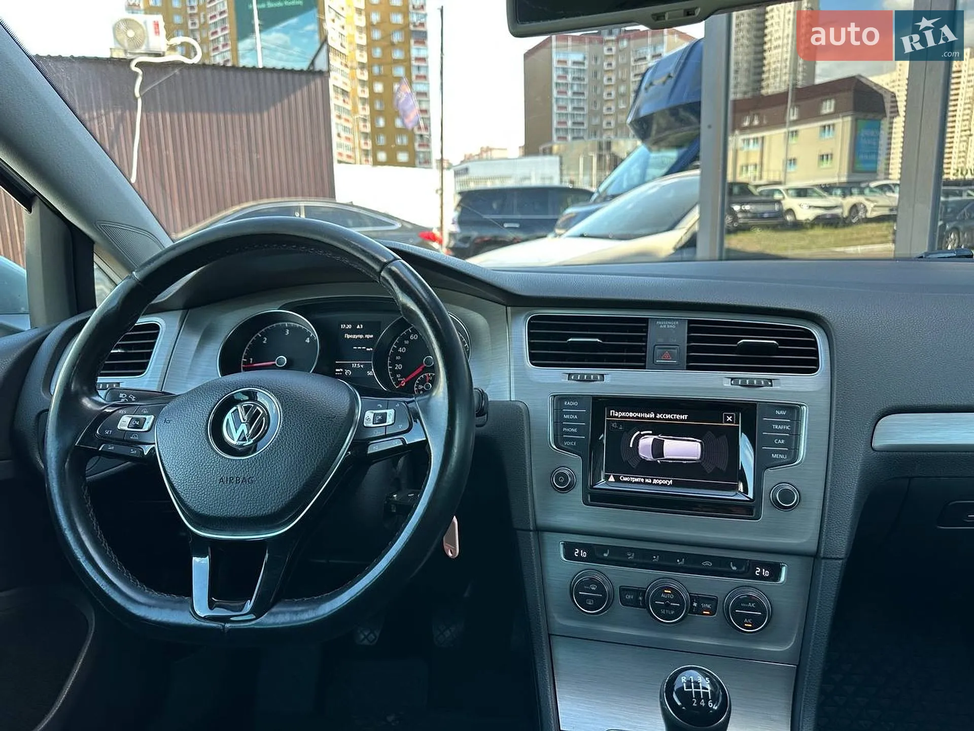 Volkswagen Golf 2013 VIN WVWZZZAUZEP548782 фото оголошення 17 з 33