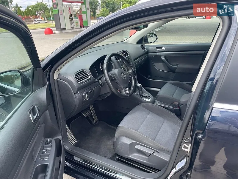 Volkswagen Golf 2011 VIN WVWZZZ1KZCM660387 фото оголошення 10 з 70