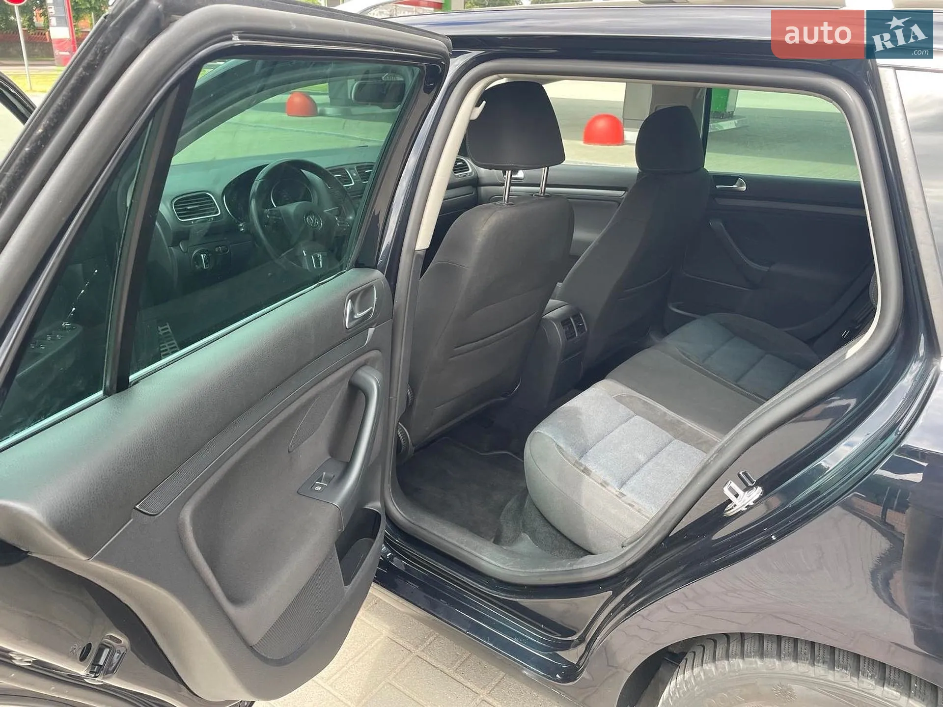 Volkswagen Golf 2011 VIN WVWZZZ1KZCM660387 фото оголошення 11 з 39